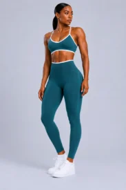Contrast-Trim Seamless Bra & Leggings Set gallery image 4 - YOUMEGA private label activewear