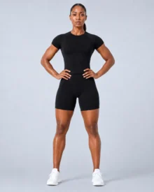 Seamless Short-Sleeve Crew-Neck Training Set gallery image 4 - YOUMEGA private label activewear