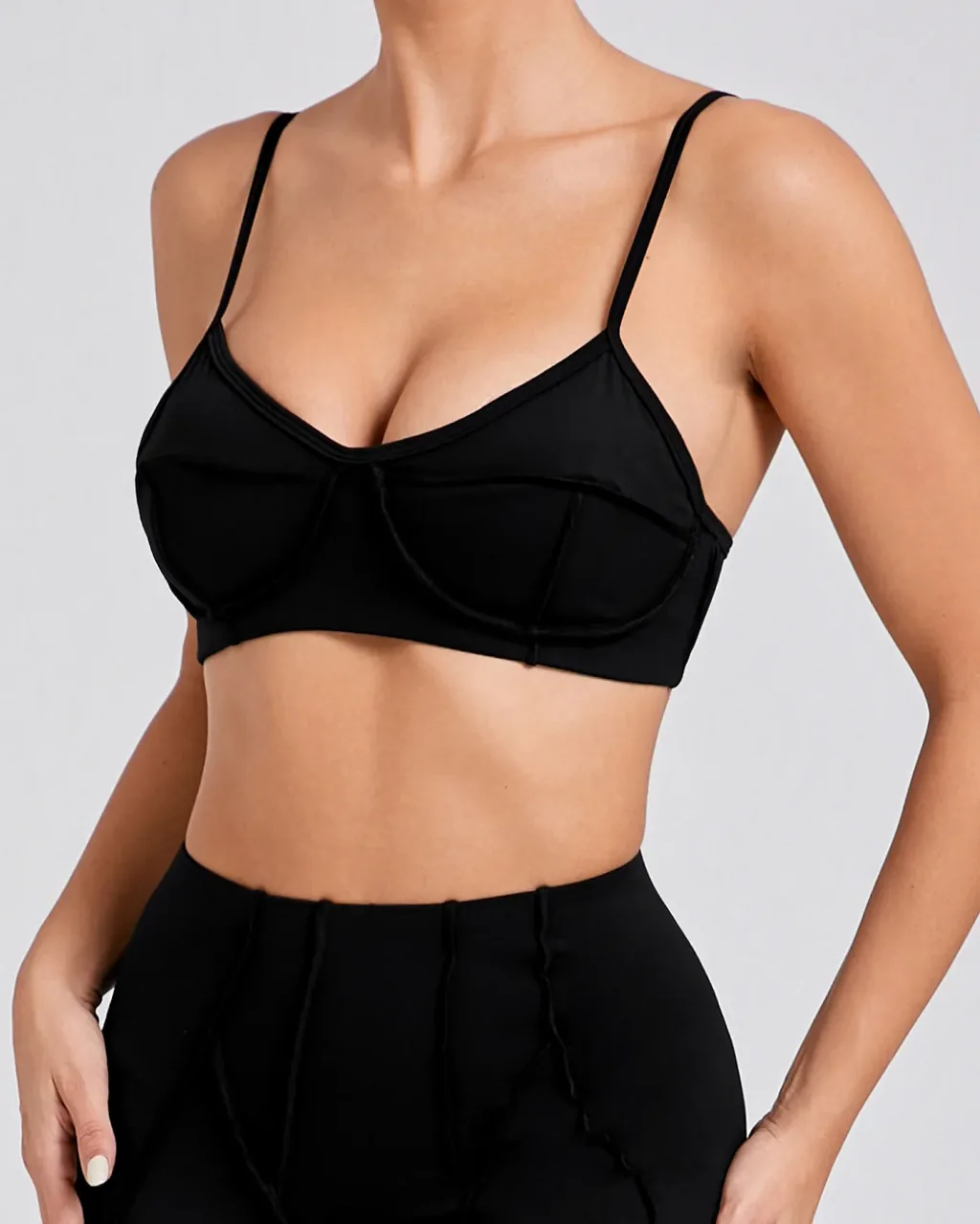 Thin Strap Backless Sports Tank Top - Black
