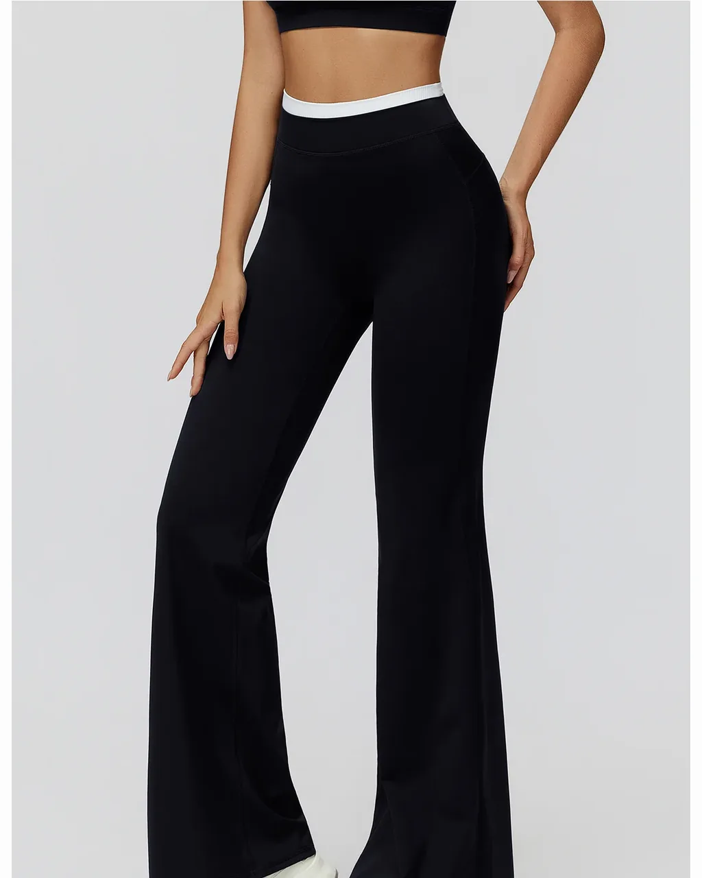 Pantalones High Waist Con Efecto Volumen En Color Bloque - negro