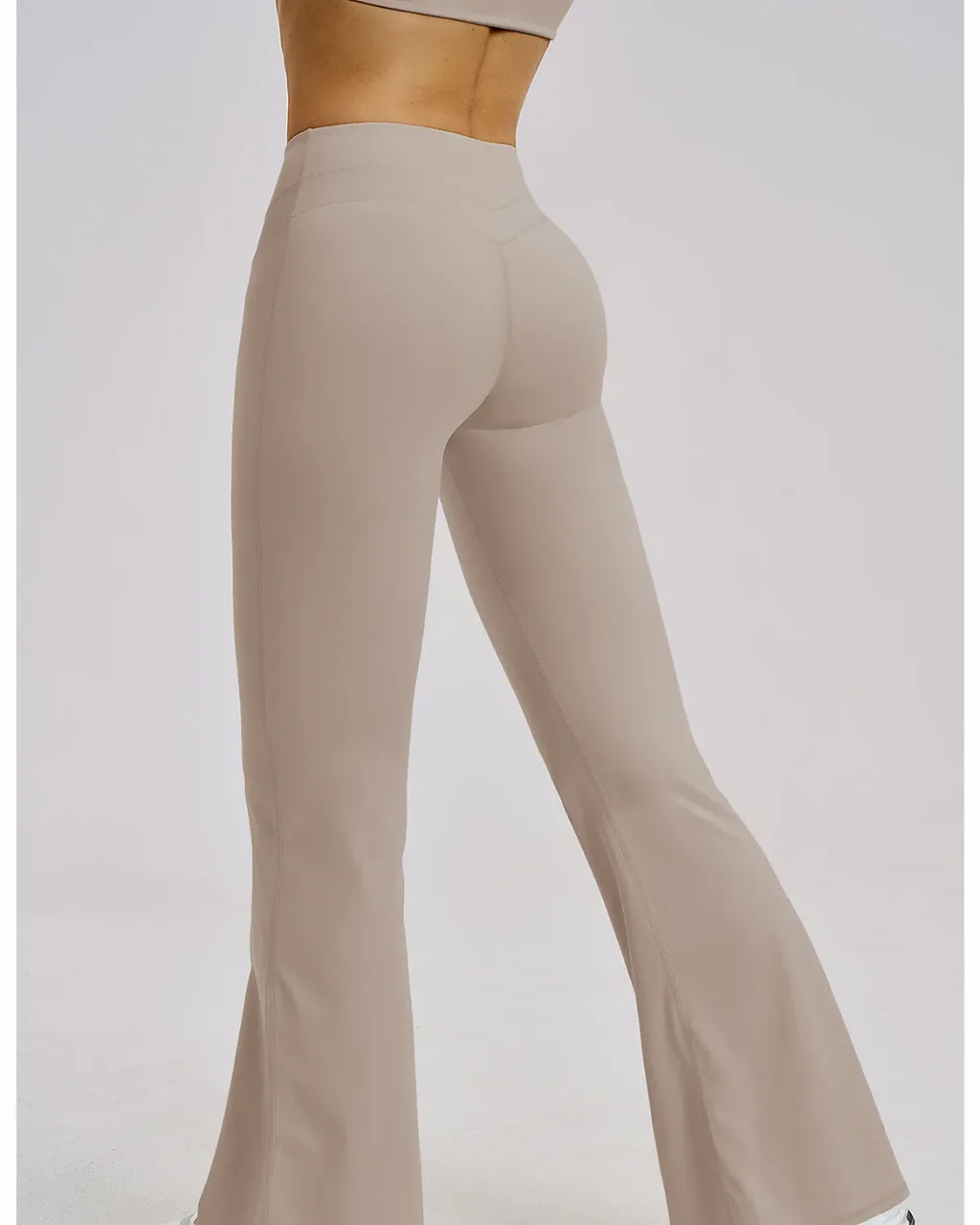 Leggings Yoga Cintura Alta Y Cadera Marcada - gris claro