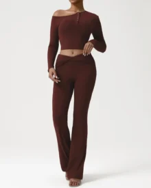 Asymmetrical Shoulder Long Sleeve Cross Waist Pleated Flare Yoga Set - Brown