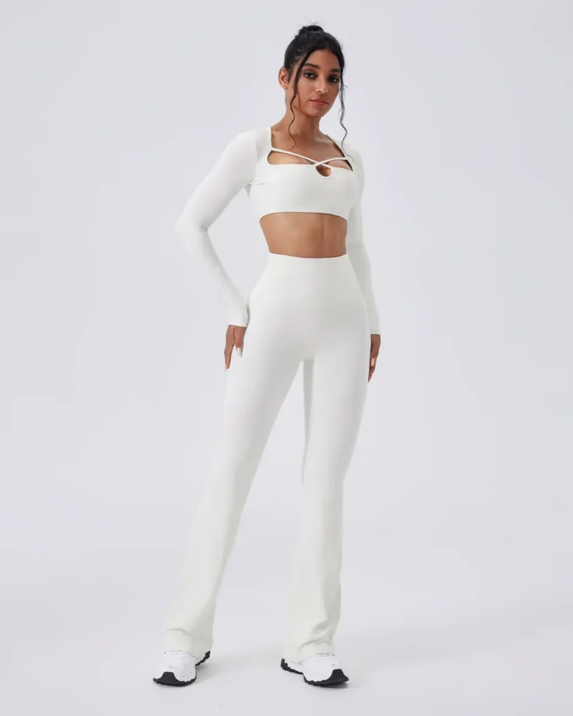 Seamless Color Block Brushed Hollow Slim High Waist Flare Leg Yoga Set - White