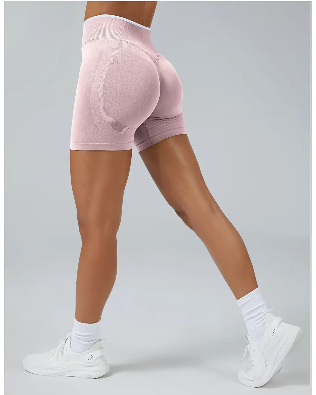 Seamless Color Block Peach Hip Tight Yoga Shorts - pink