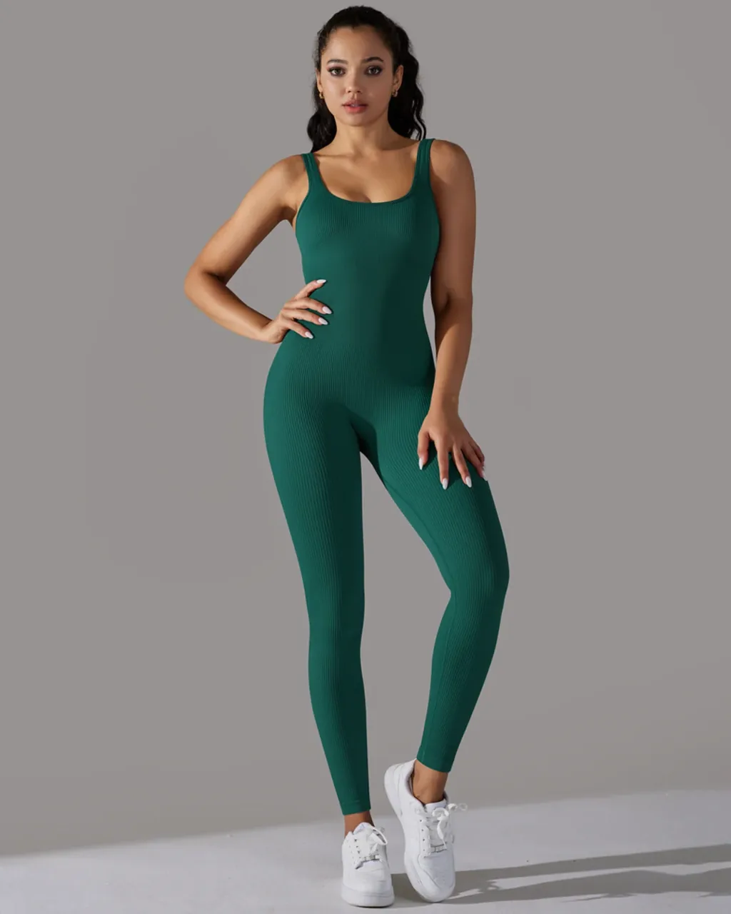 Jumpsuit Ajustado Con Cuello Liso Y Textura Rizada - verde esmeralda
