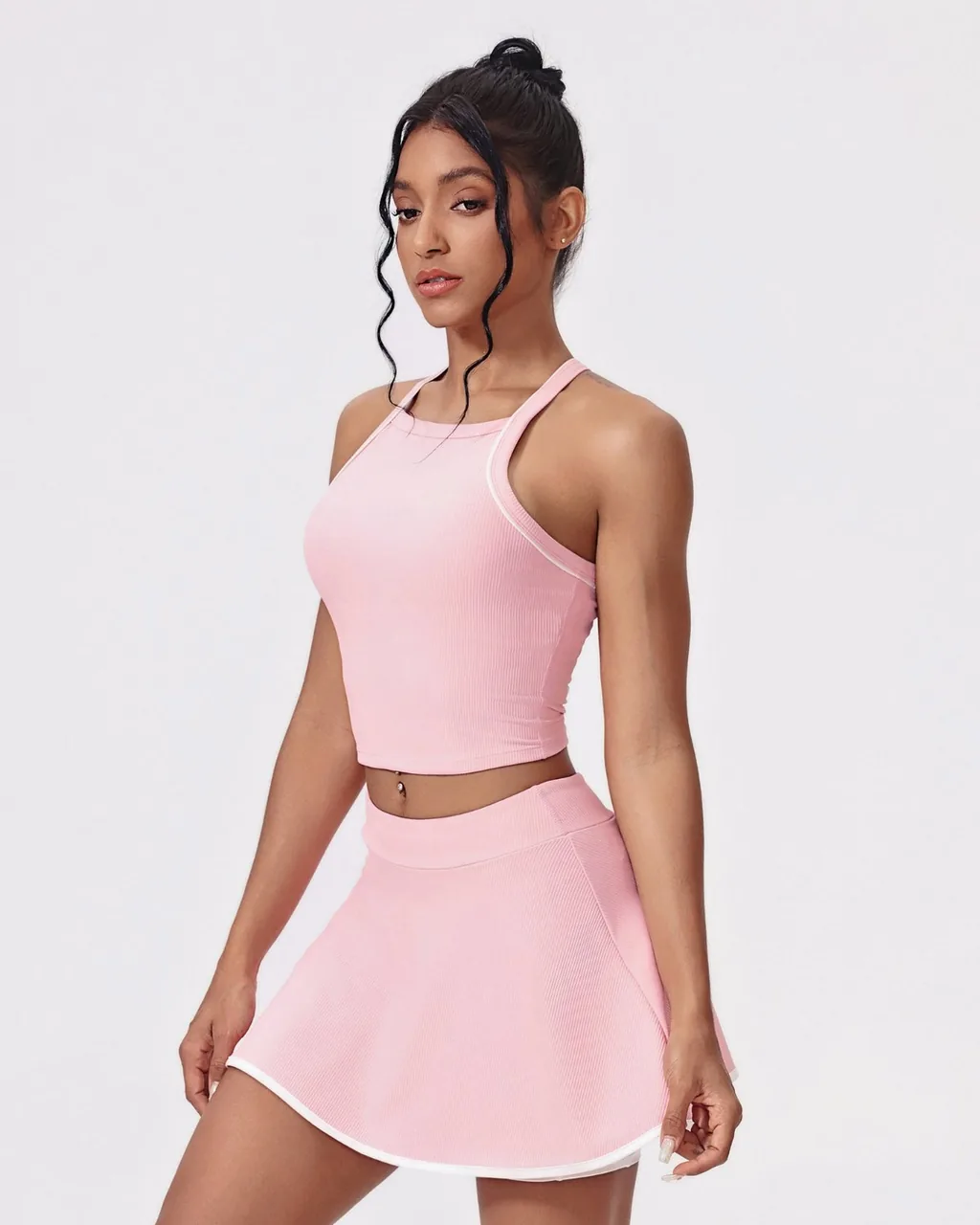 Yoga Nude Ribbed: Bloques De Color, Sin Espalda, Ajuste Slim - rosa claro