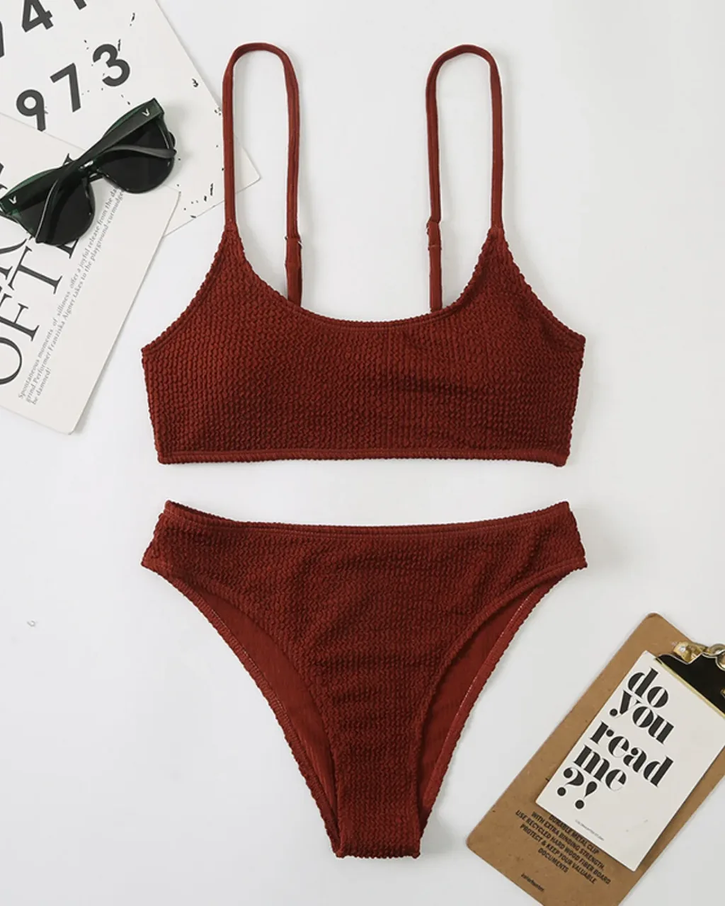 Bikini Dividido De Tela Rugosa - vino